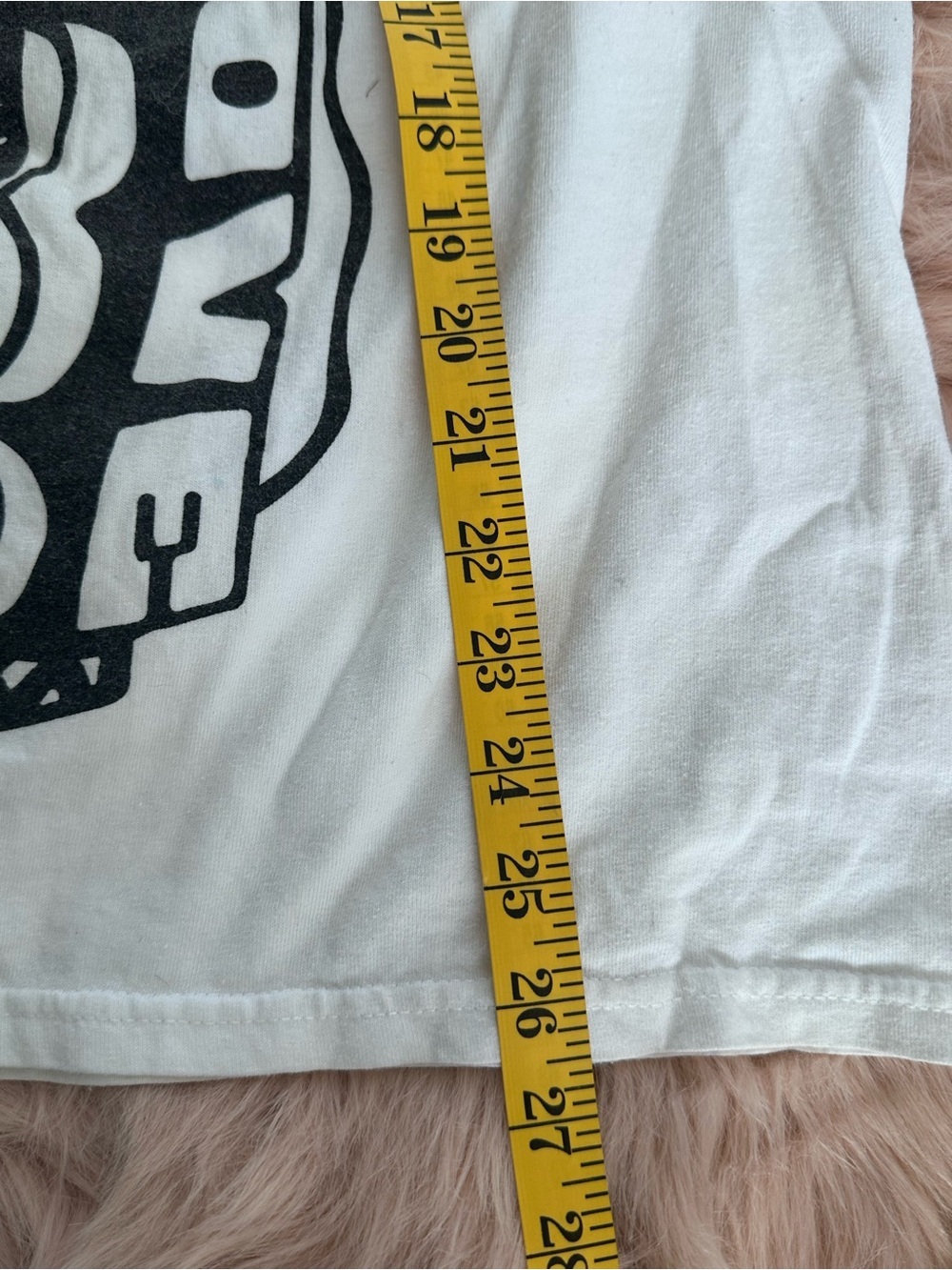 Vintage tisa TI$A Taz Arnold love hood Logo Tee sz medium m - Picture 6 of 8